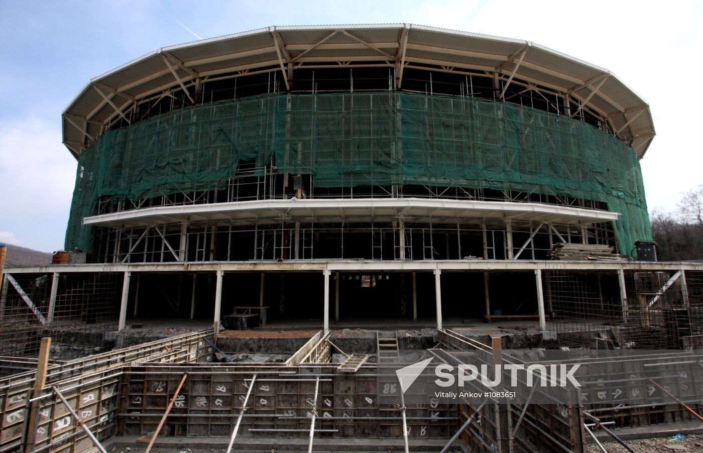 Concert and sports center under construction in Vladivostok