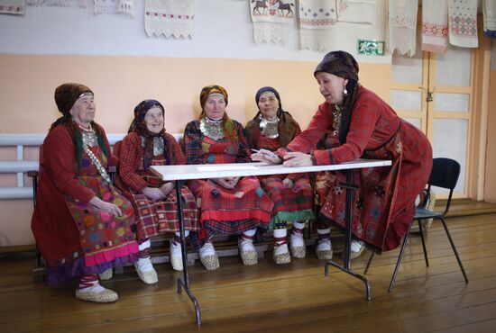 Buranovskiye Babushki ethno-pop band