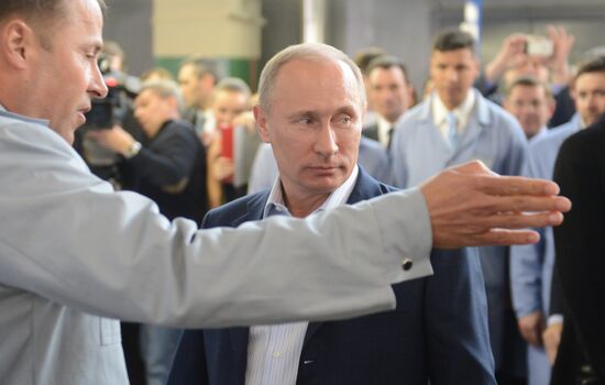 Vladimir Putin visits Togliatti