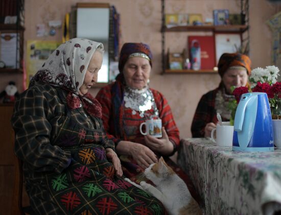 Buranovskiye Babushki ethno-pop band