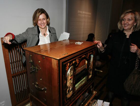 "Collectors and Collections" festival opening