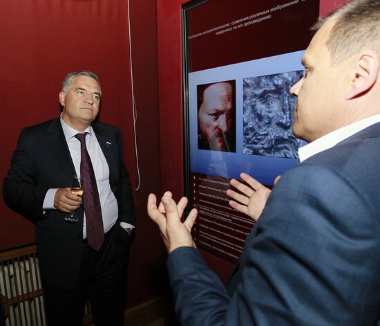 "Collectors and Collections" festival opening
