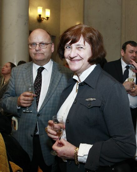 Collectors and Collections festival opening