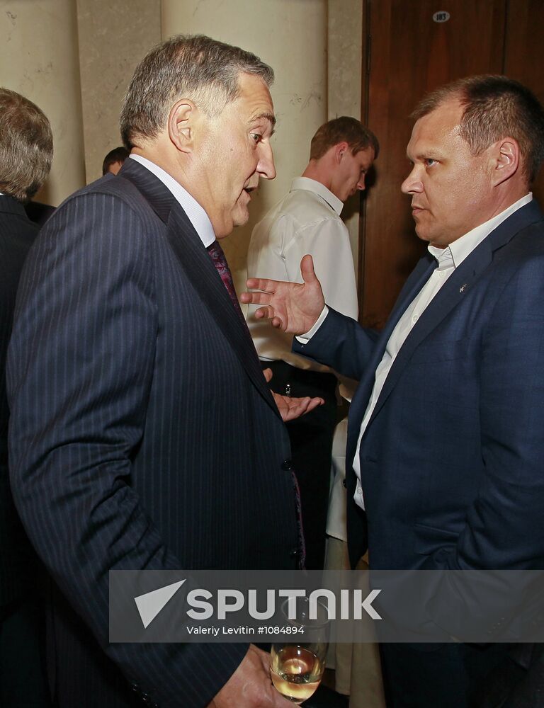 Collectors and Collections festival opening