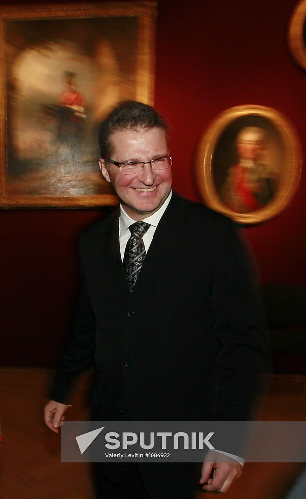 Collectors and Collections festival opening