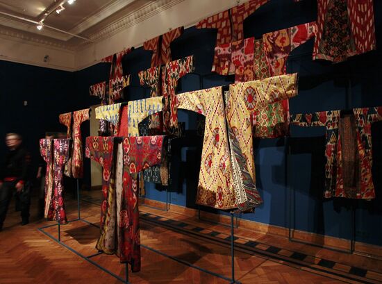 "Collectors and Collections" festival opening