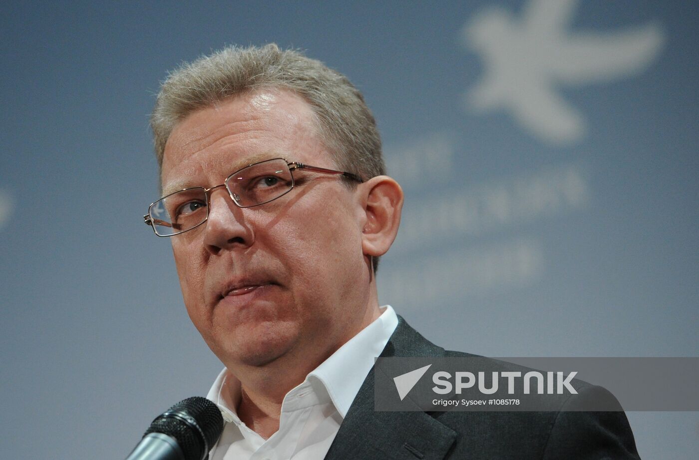 Alexei Kudrin gives news conference