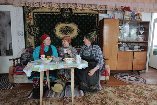 Folk group Buranovskiye Babushki