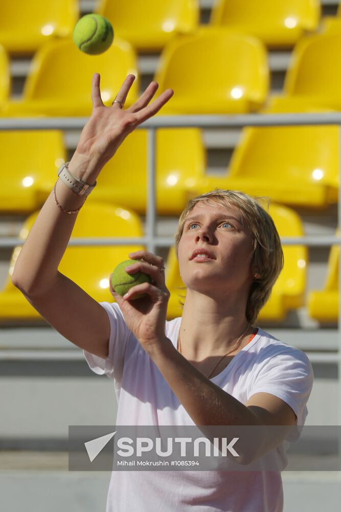 Russia's national fencing team trains at Yug Sport
