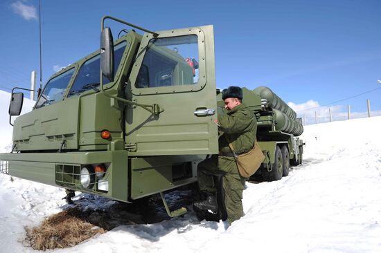 Combat duty 3PK S-400 "Triumph" in Moscow region