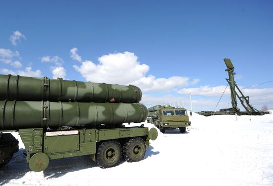 Combat duty 3PK S-400 "Triumph" in Moscow region