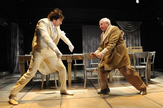 Run-through of play Marriage 2.0