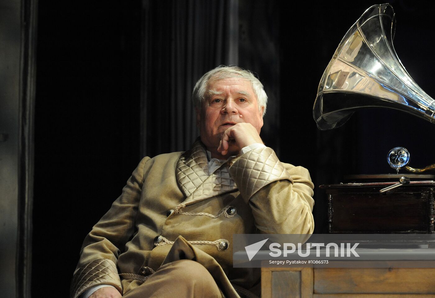 Run-through of play Marriage 2.0