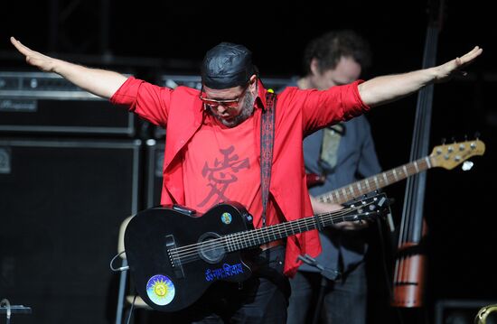 Aquarium stages its anniversary concert