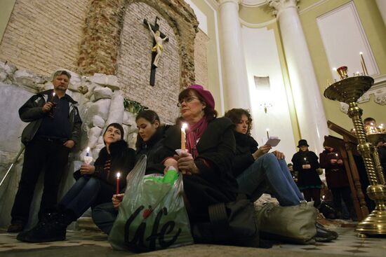 Catholic Easter celebration in St. Petersburg