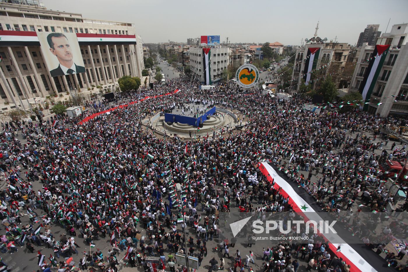 Rally in support of authorities in Syria