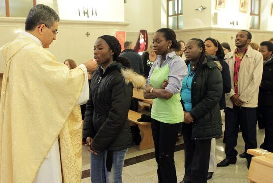 Roman Catholic Easter celebrated in Russian regions