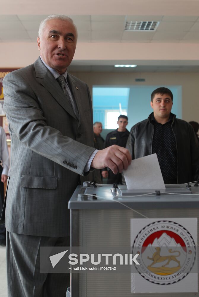 Second round of presidential elections in South Ossetia