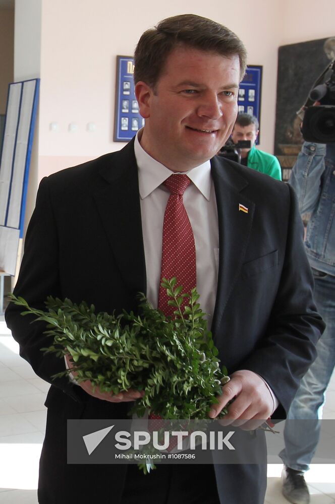 Second round of presidential elections in South Ossetia