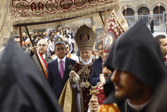 Easter Service at Cathedral of Armenian Apostolic Church