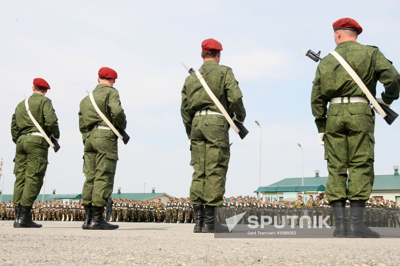 Handing honorary title A. Kadyrov to 141st SMR in Grozny