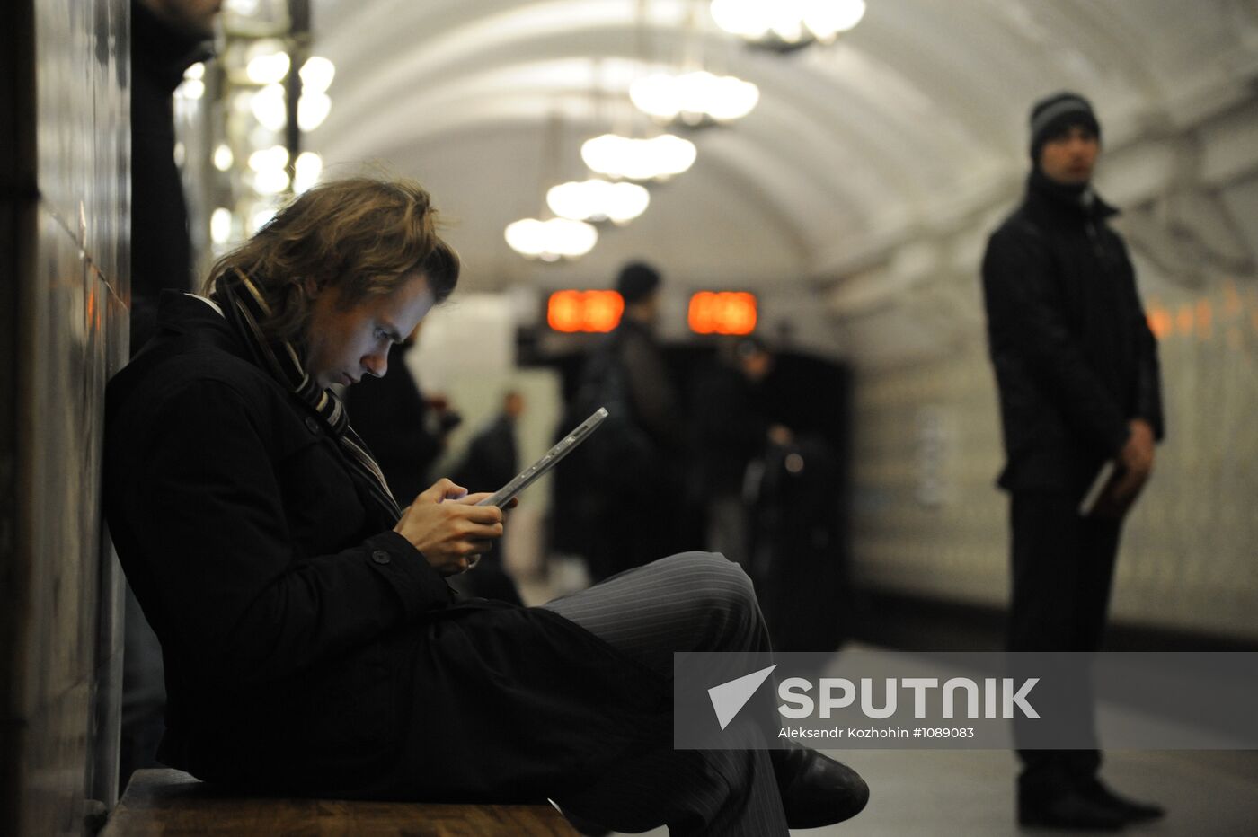 Moscow Metro Circle line is equipped with Wi-Fi-Internet