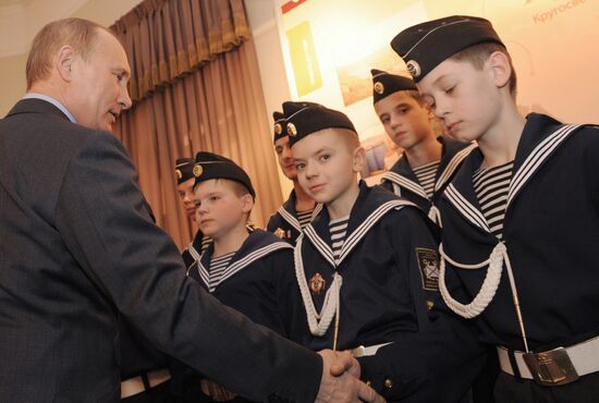 Vladimir Putin visits St.Petersburg