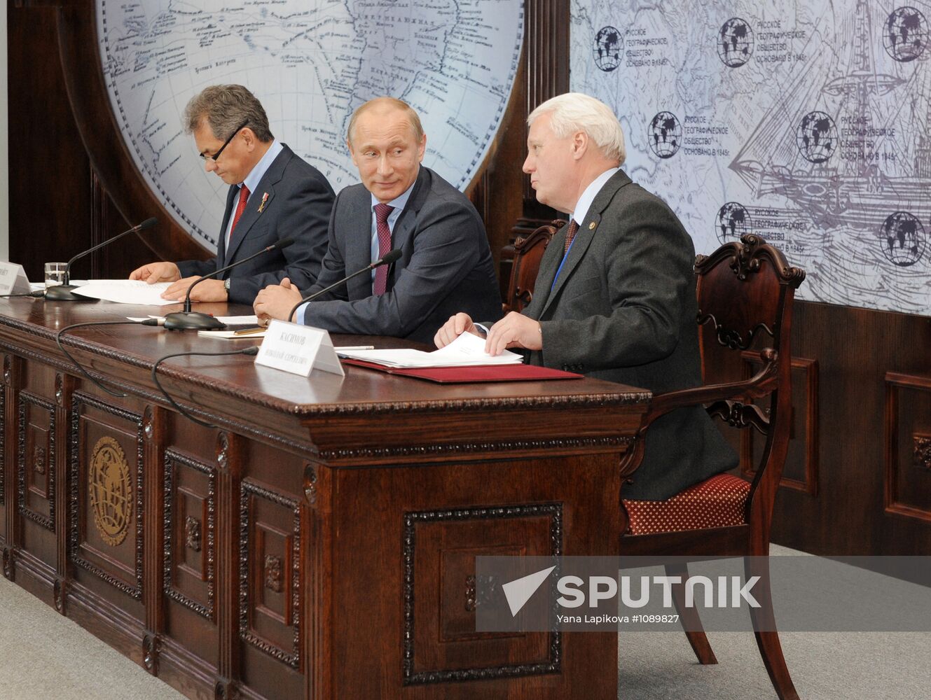 Vladimir Putin visits St.Petersburg