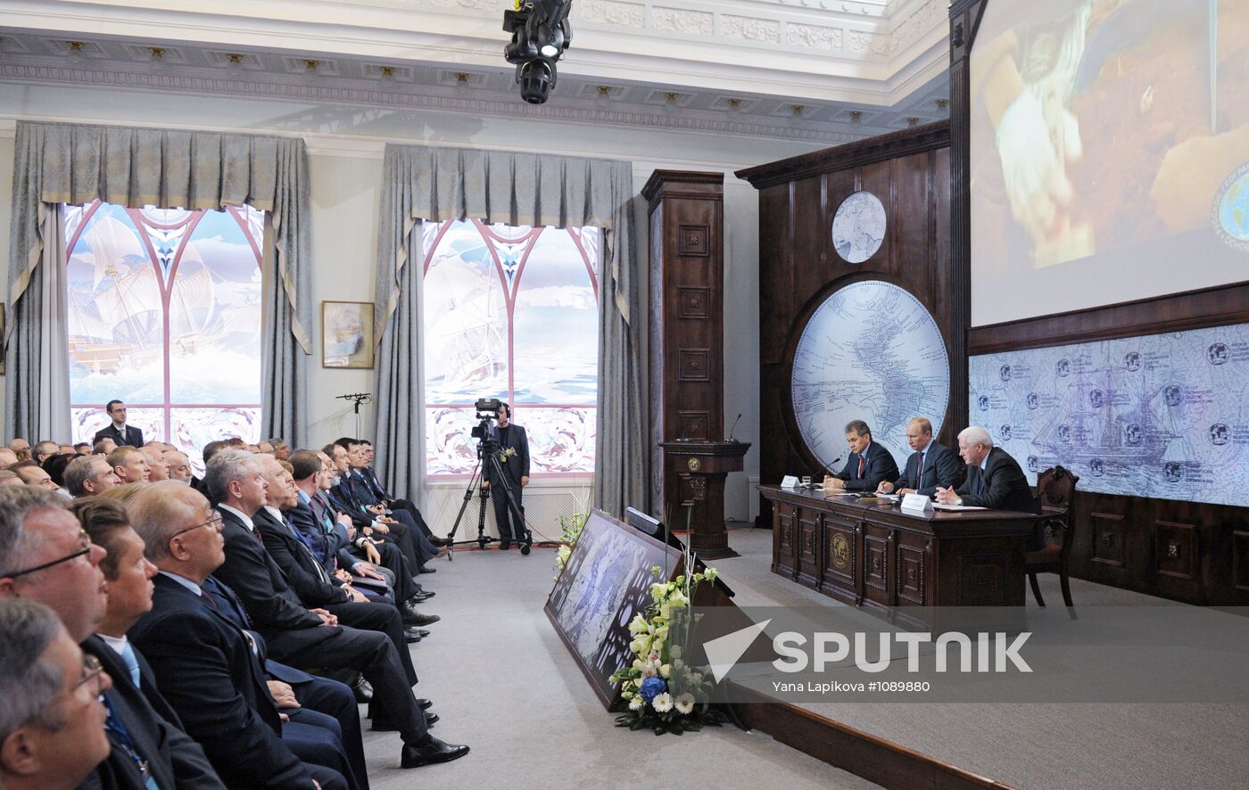 Vladimir Putin visits St.Petersburg