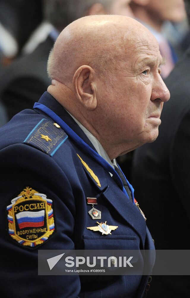 Vladimir Putrin visits St.Petersburg