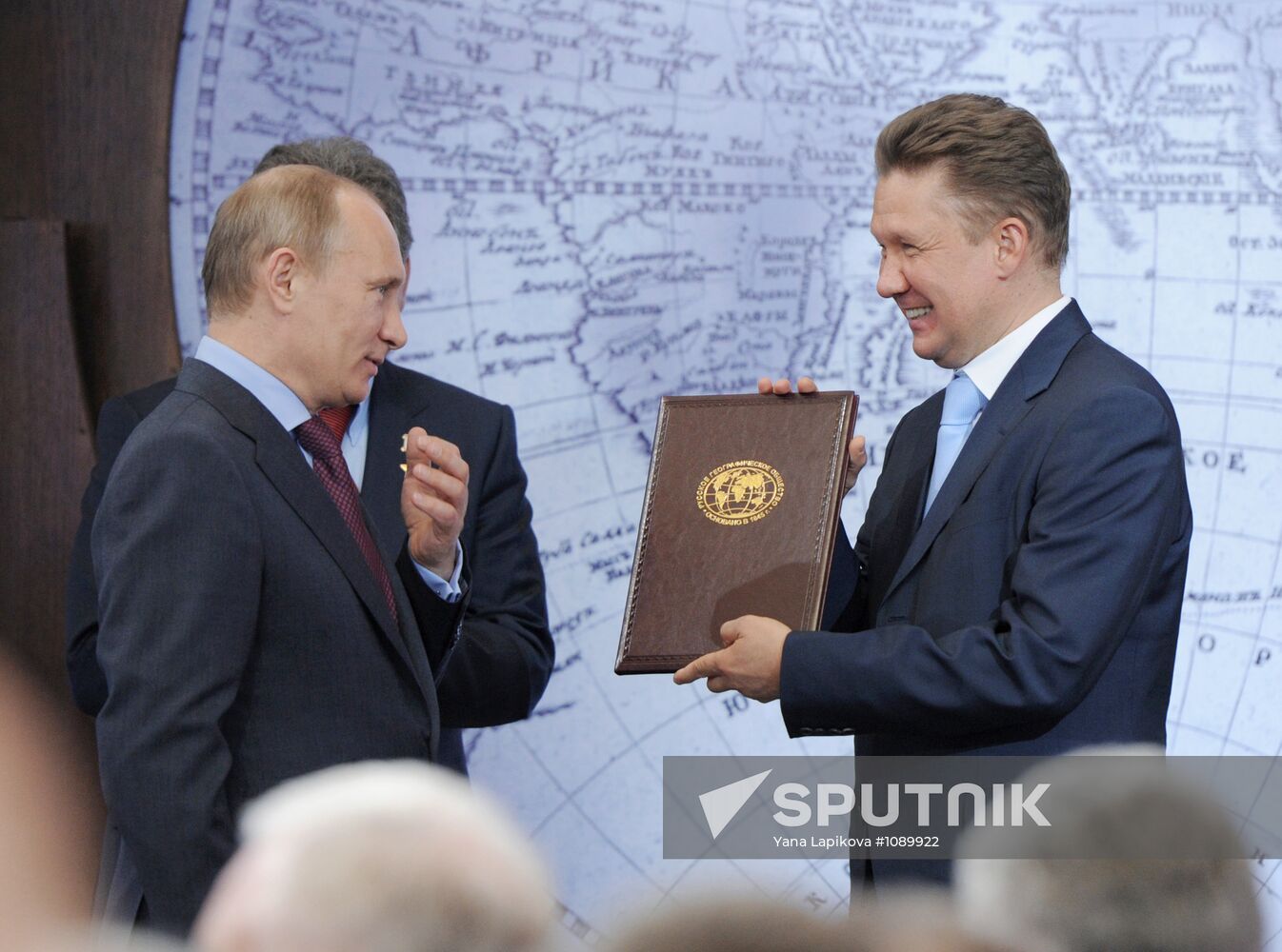 Vladimir Putin visits St.Petersburg