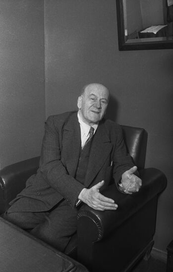 Director Boris Livanov