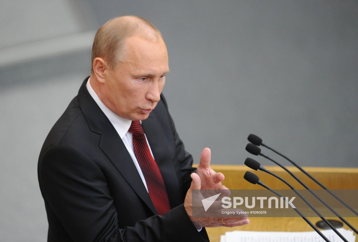 Vladimir Putin addresses lower house of Russian parliament