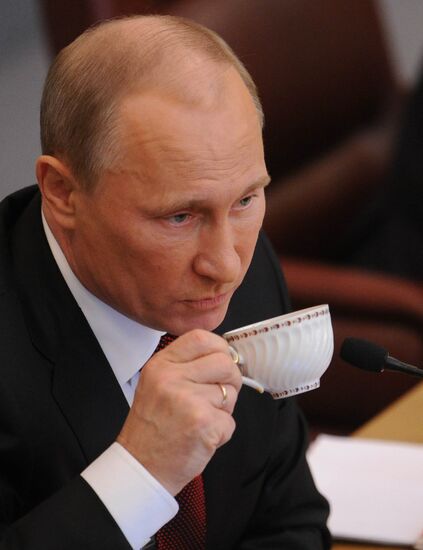 Vladimir Putin addresses lower house of Russian parliament