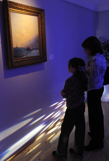 Exhibition to mark 15th anniversary of Christie’s in Russia