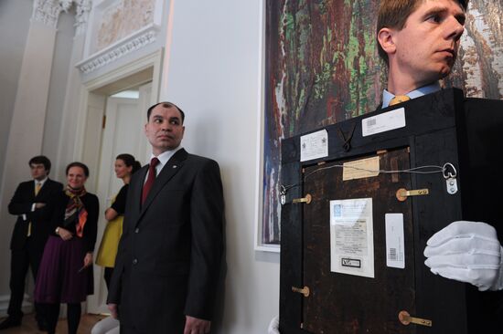 Exhibition to mark 15th anniversary of Christie’s in Russia