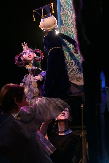 Omsk Arlekin Theater of Puppets, Actors and Masks