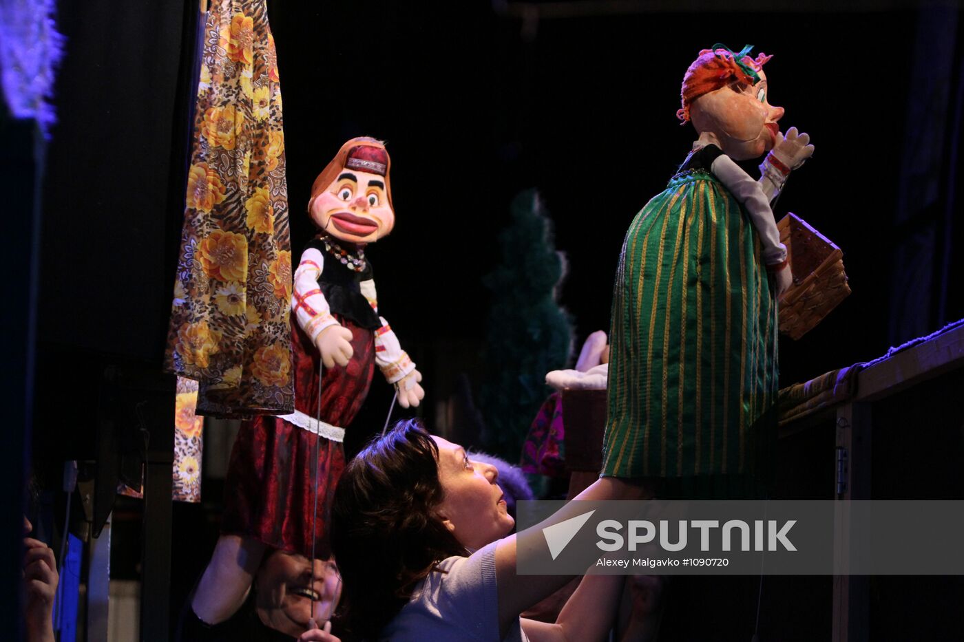 Omsk Arlekin Theater of Puppets, Actors and Masks
