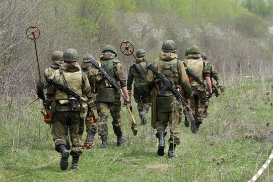Mine clearance in Shali district of Chechnya