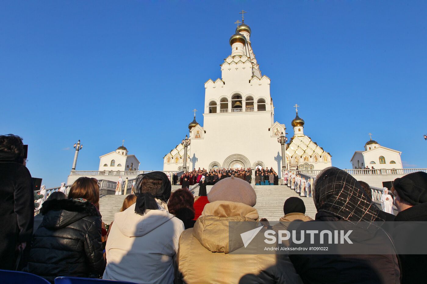 Requiem gathering at church-monument in Minsk