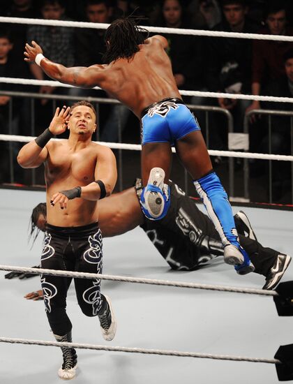 RAW World Tour professional wrestling show