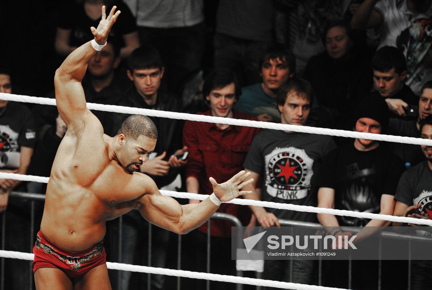 RAW World Tour professional wrestling show