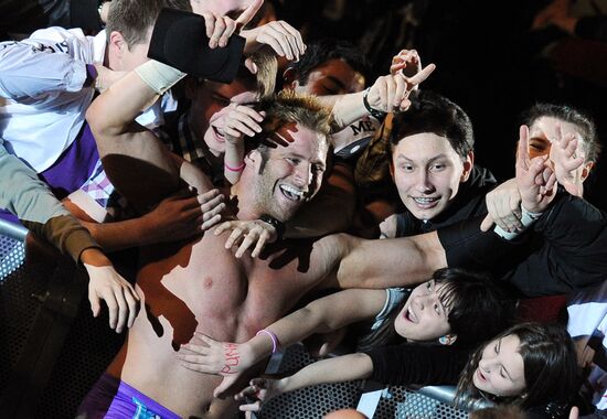 RAW World Tour professional wrestling show