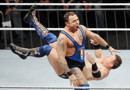 RAW World Tour professional wrestling show