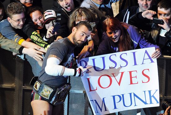 RAW World Tour professional wrestling show