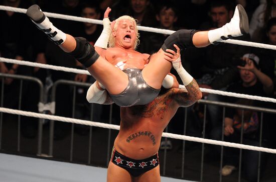 RAW World Tour professional wrestling show