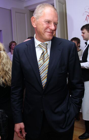 Exhibition to mark 15th anniversary of Christie’s in Russia