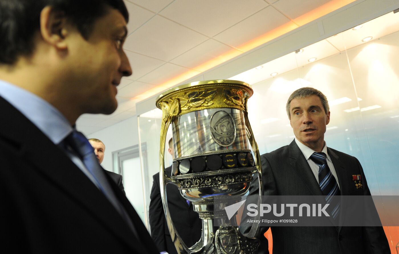 Gagarin Cup sent to Omsk