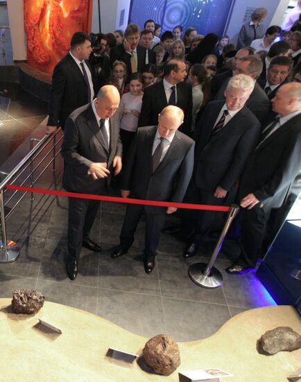 Vladimir Putin visits Moscow planetarium