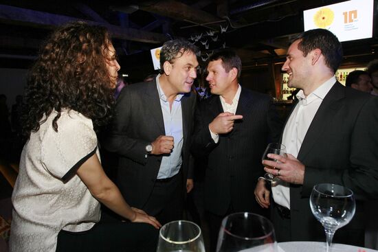 Celebrating 10th anniversary of "Absolut-Help" charity fund
